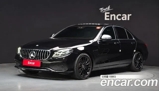 Mercedes-Benz E-Class E300 Avantgarde