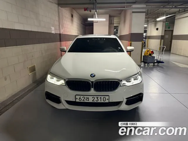 BMW 5-Series 530i M Sport Package Plus