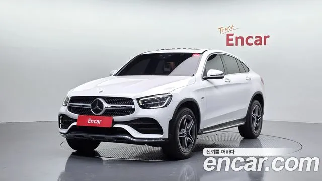 Mercedes-Benz GLC-Class GLC300e 4MATIC Coupe