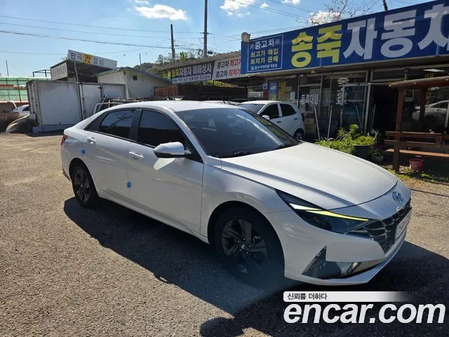Hyundai AVANTE 1.6
