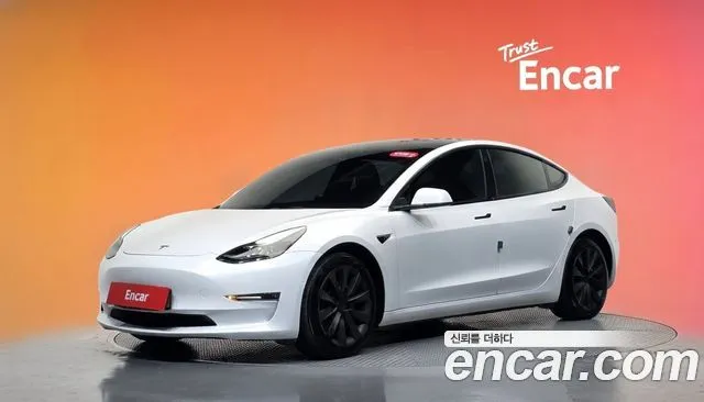Tesla Model 3 Long Range AWD