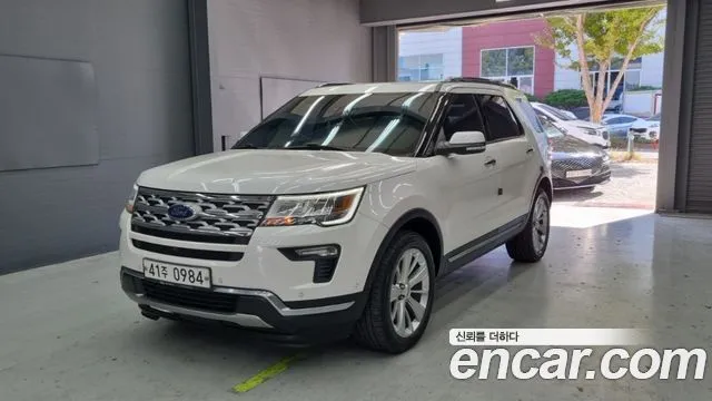 Ford Explorer 2.3 Limited 4WD