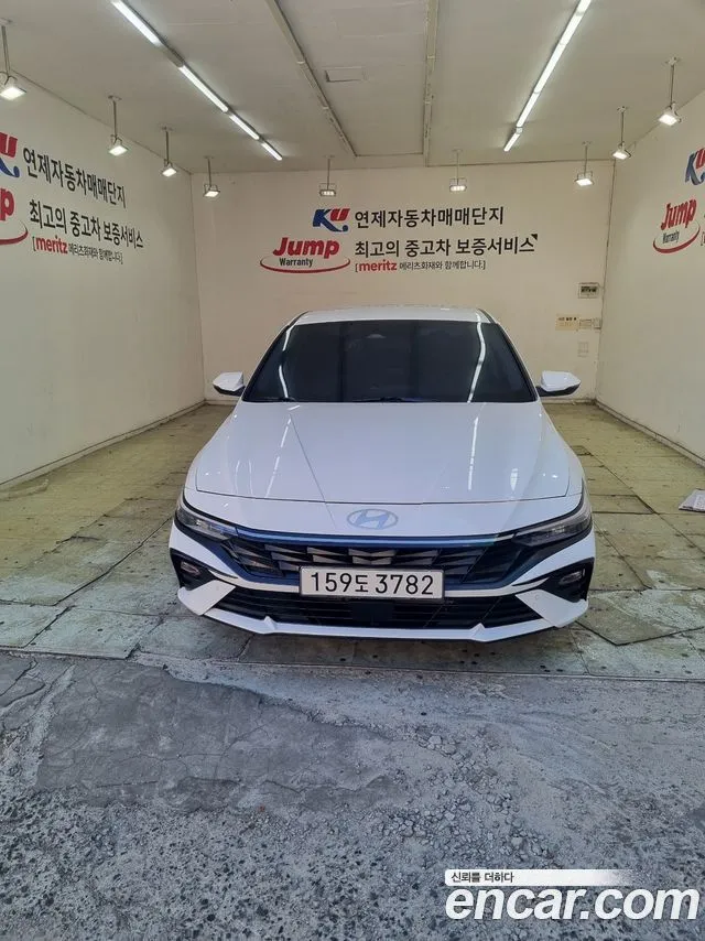 Hyundai AVANTE 1.6