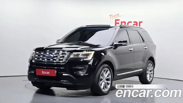 Ford Explorer 2.3 Limited 4WD