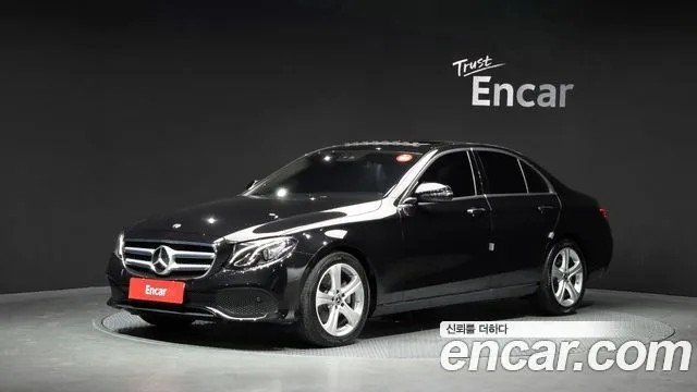 Mercedes-Benz E-Class E200 Avantgarde