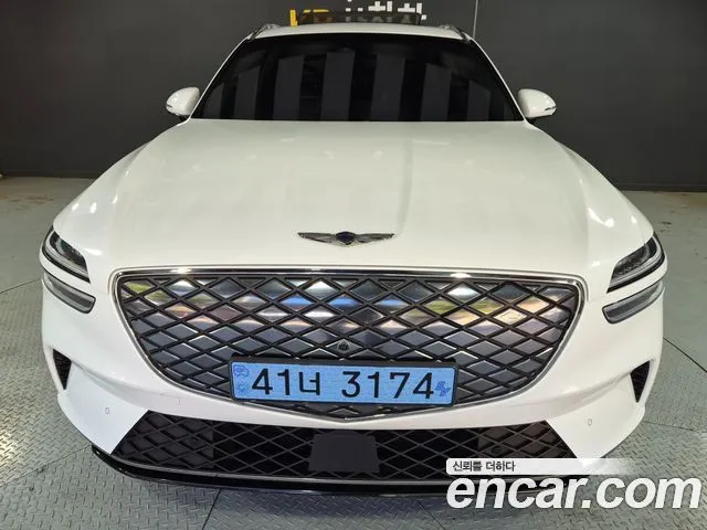 Genesis GV70 e-AWD