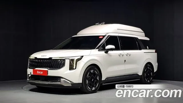 Kia Canival HEV 9-Seater Hi-Limousine