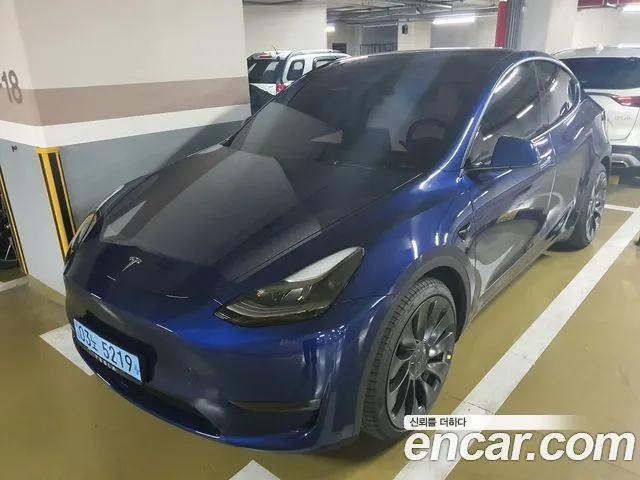 Tesla Model Y Performance AWD