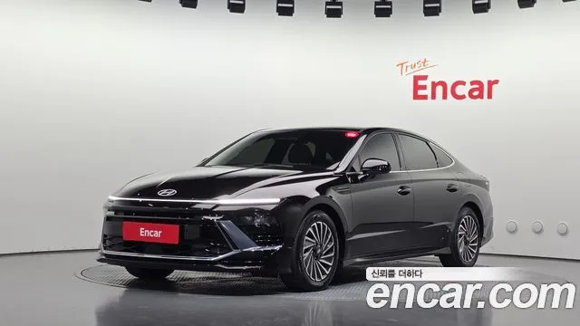 Hyundai Sonata Exclusive