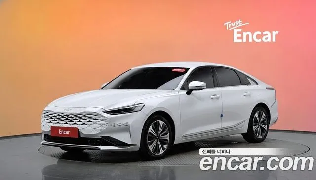 Kia K8 Signature