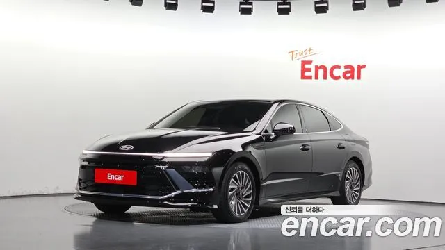 Hyundai Sonata Exclusive