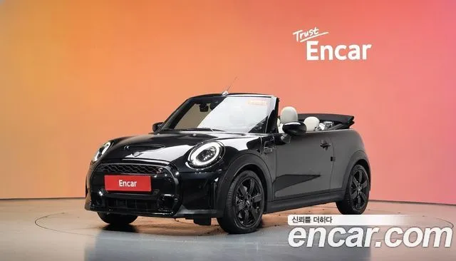 Mini Cooper Convertible Classic