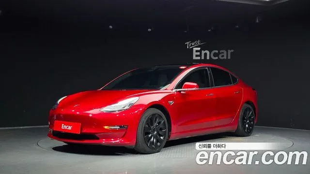 Tesla Model 3 Long Range AWD