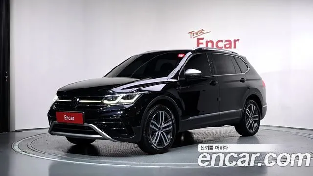Volkswagen Tiguan 2.0 TSI Prestige