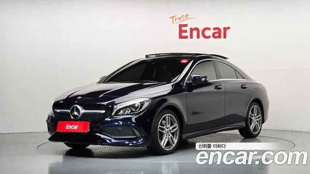 Mercedes-Benz CLA-Class CLA220 AMG Line