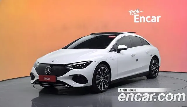 Mercedes-Benz EQE EQE350+