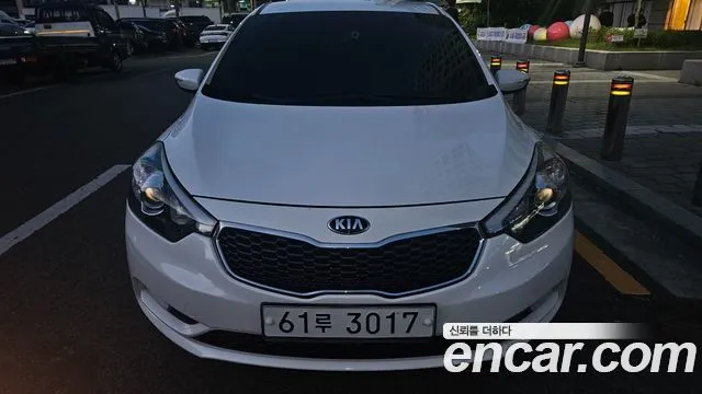 Kia K3 Luxury