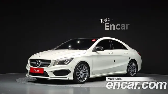 Mercedes-Benz CLA-Class CLA250 4MATIC