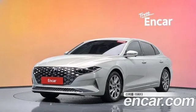 Hyundai Grandeur Calligraphy