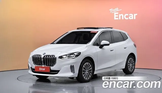 BMW 2-Series 220i Luxury