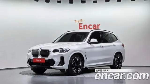 BMW iX3 M Sports