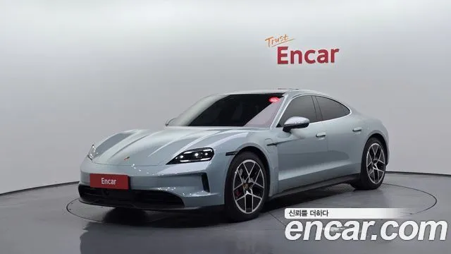 Porsche Taycan 4S