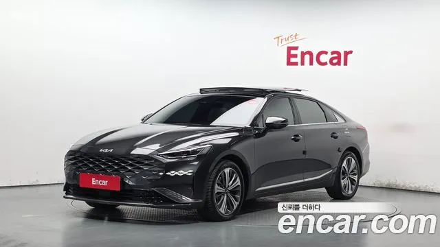 Kia K8 Signature