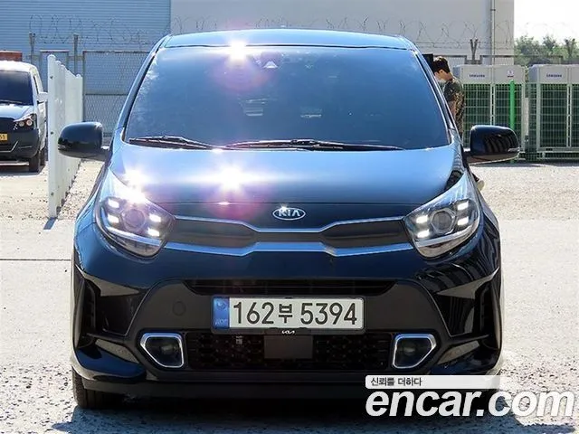 Kia morning Signature