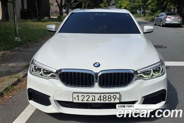 BMW 5-Series 530i M Sport Package Plus