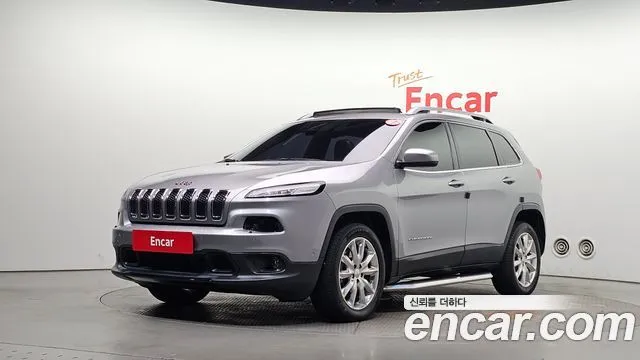 Jeep Cherokee 2.4 Longitude High AWD