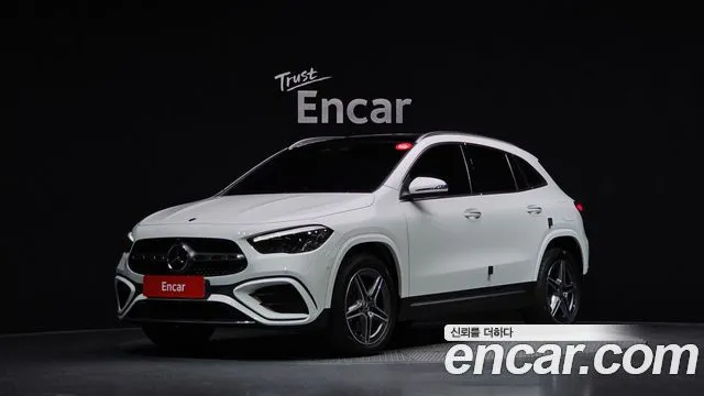 Mercedes-Benz GLA-Class GLA250 4MATIC