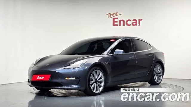 Tesla Model 3 Long Range AWD