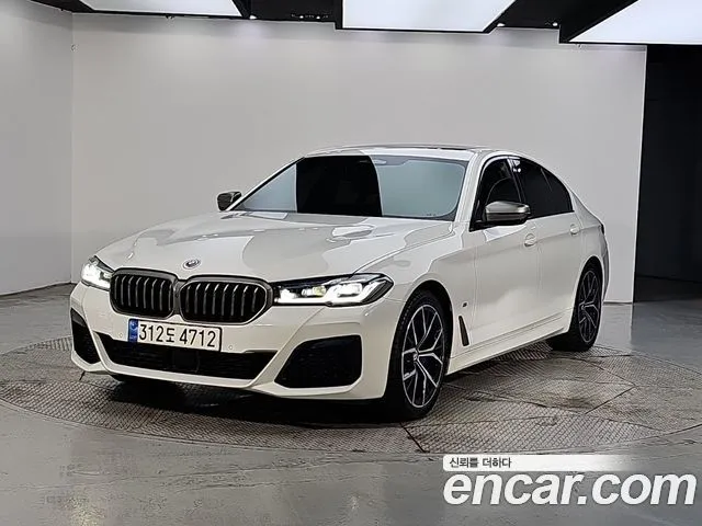BMW 5-Series 530i xDrive M Sport Package