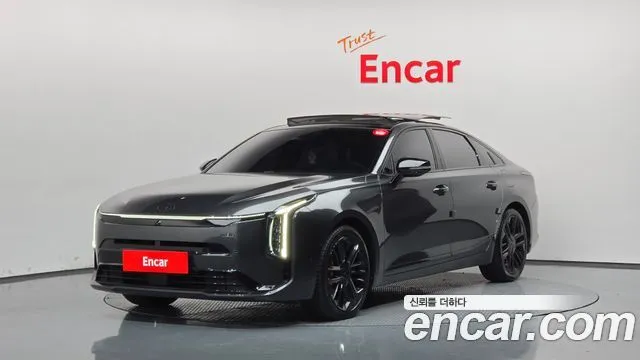 Kia K8 Signature Black