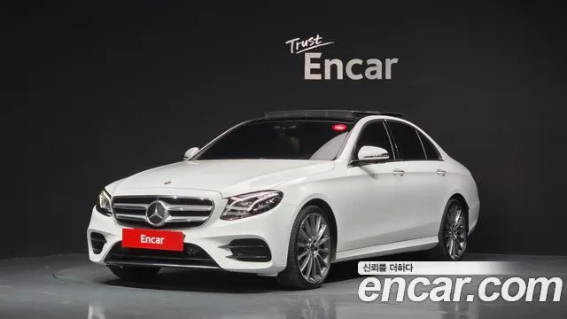 Mercedes-Benz E-Class E350 4MATIC AMG Line