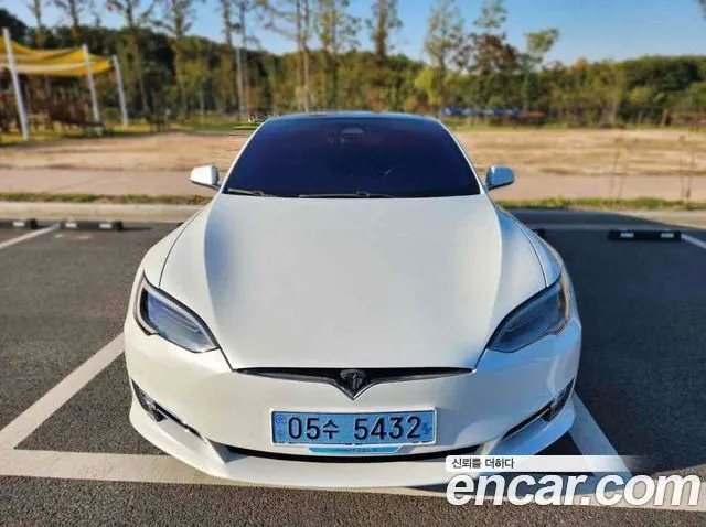 Tesla Model S 75D