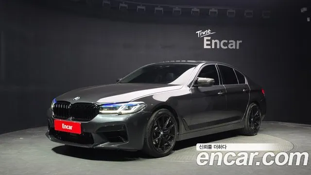 BMW 5-Series 520i Luxury