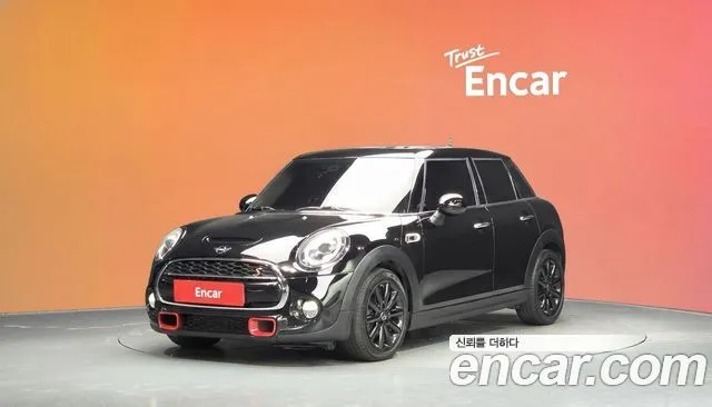 Mini Cooper 5Door Standard