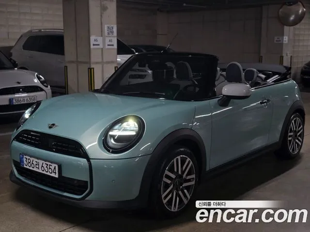 Mini Cooper Convertible Classic