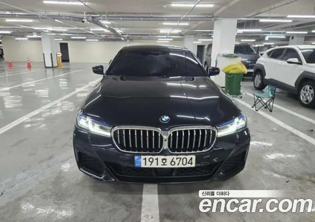BMW 5-Series 530i xDrive M Sport Package