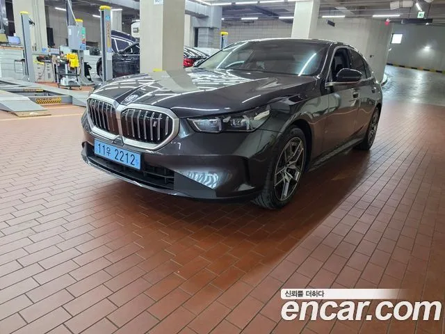 BMW i5 eDrive 40