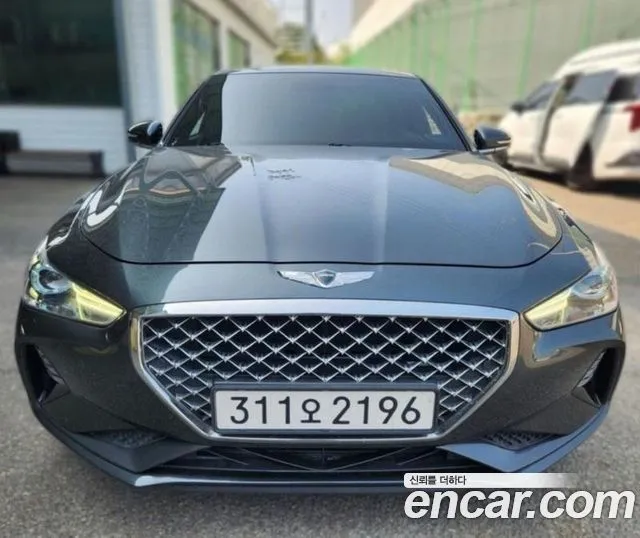 Genesis G70 2.0T AWD