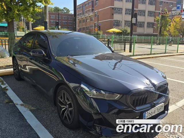 BMW 5-Series 520i M Sport