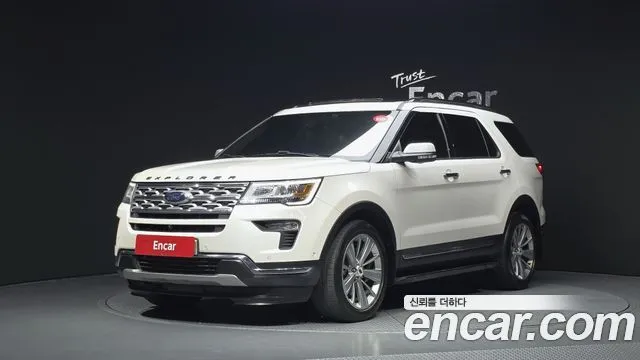 Ford Explorer 2.3 Limited 4WD