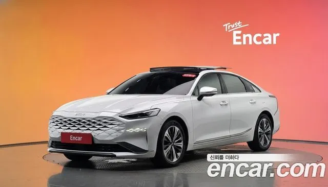 Kia K8 Signature