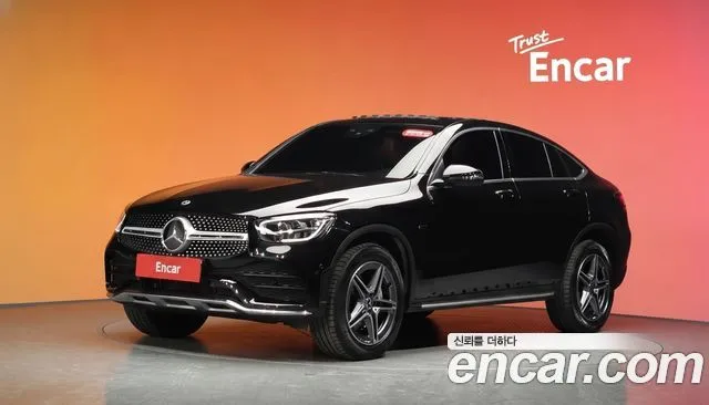 Mercedes-Benz GLC-Class GLC300e 4MATIC Coupe
