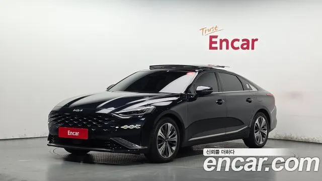Kia K8 Signature