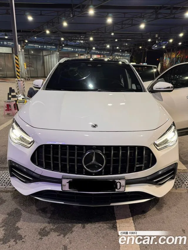 Mercedes-Benz GLA-Class GLA45 AMG 4MATIC+