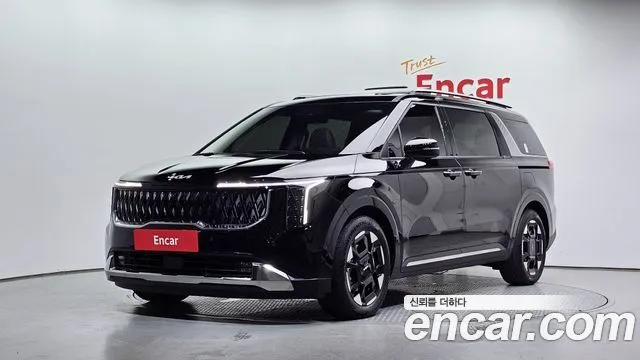 Kia Canival HEV 9seater Signature