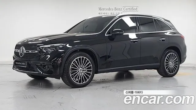 Mercedes-Benz GLC-Class GLC300 4MATIC AMG Line